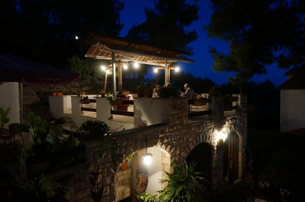 B&B Pansion Jure Matijevic Sveta Nedelja  Exterior foto
